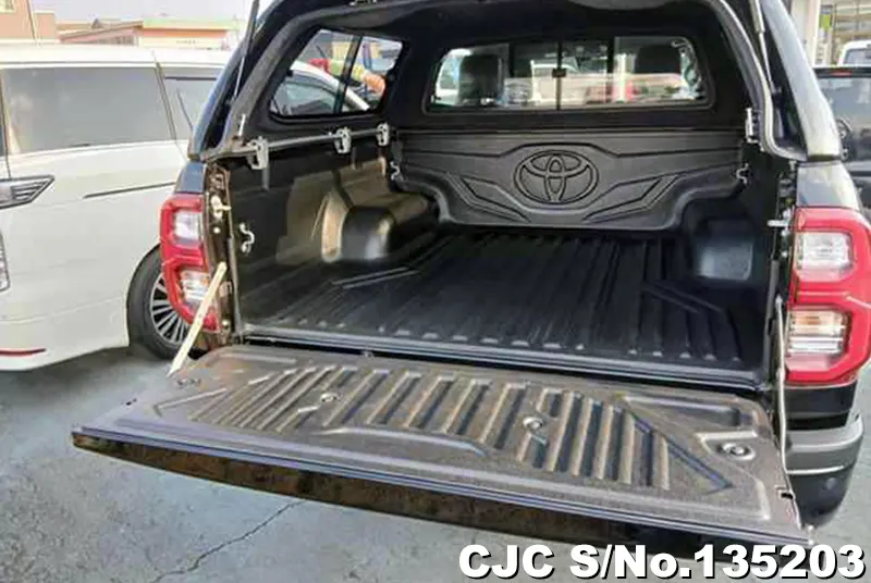 Toyota Hilux in Black for Sale Image 4