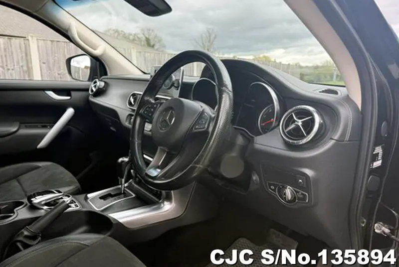Mercedes Benz X-Class in Black for Sale Image 7