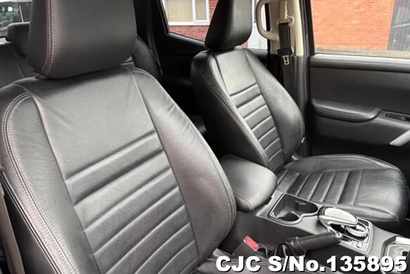 Mercedes Benz X-Class in Gray for Sale Image 8