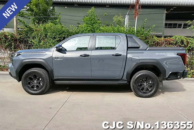 Toyota Hilux in Ash for Sale Image 7
