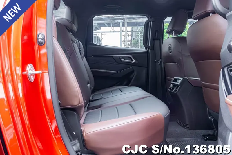 Isuzu D-Max in Red for Sale Image 11
