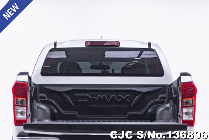 Isuzu D-Max in Gray for Sale Image 5