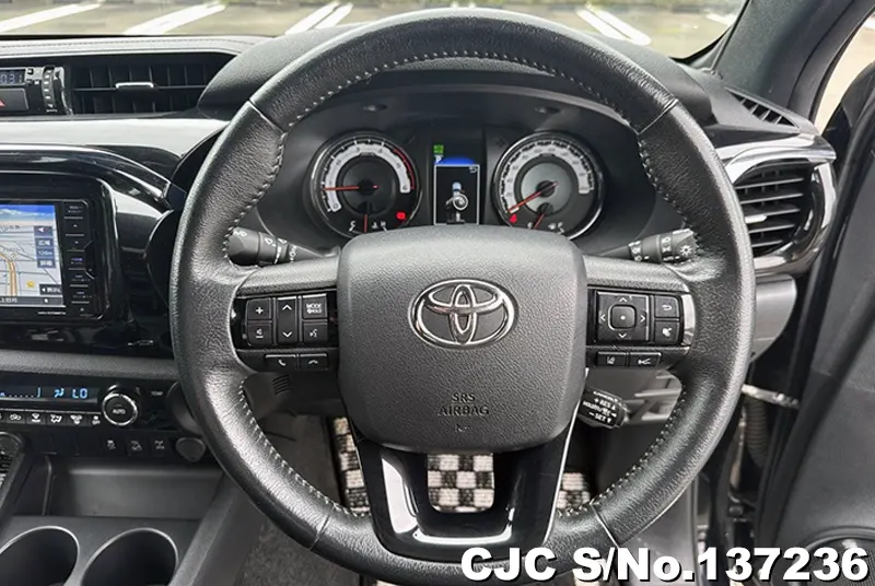Toyota Hilux in Black for Sale Image 15