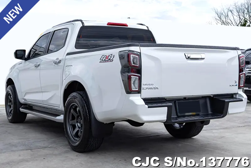 Isuzu D-Max in White for Sale Image 1