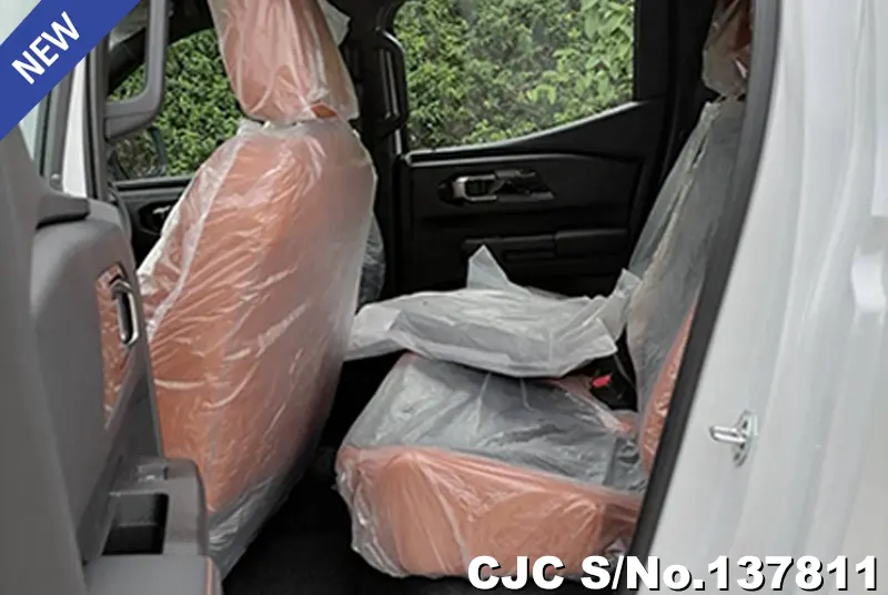 Mitsubishi Triton in White Diamond for Sale Image 13