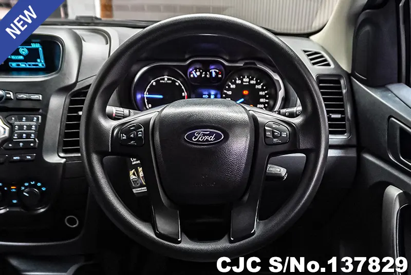 Ford Ranger in Black for Sale Image 11