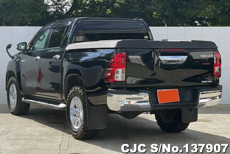 Toyota Hilux in Black for Sale Image 1