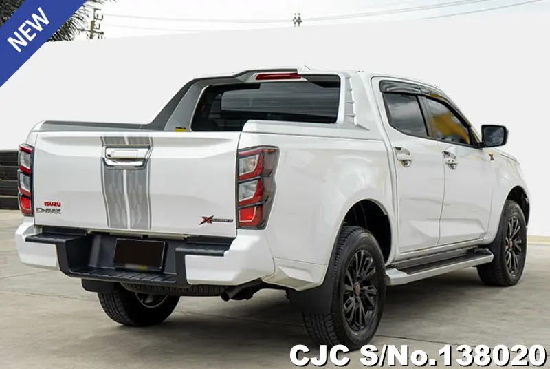 Isuzu D-Max in White for Sale Image 2