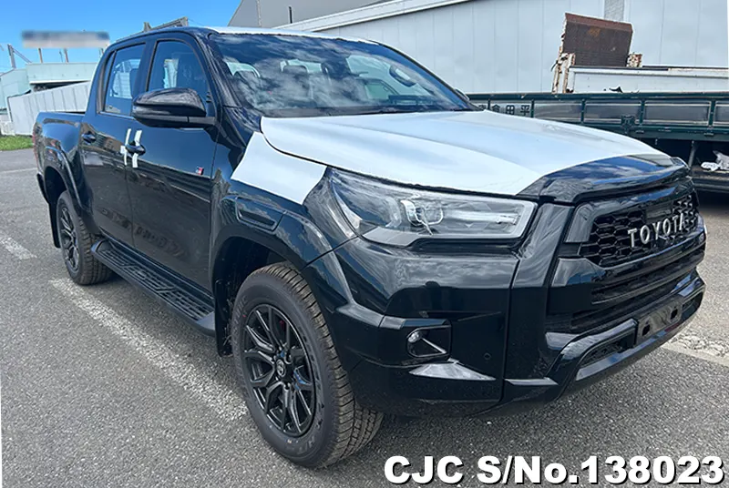 Toyota Hilux in Black for Sale Image 0