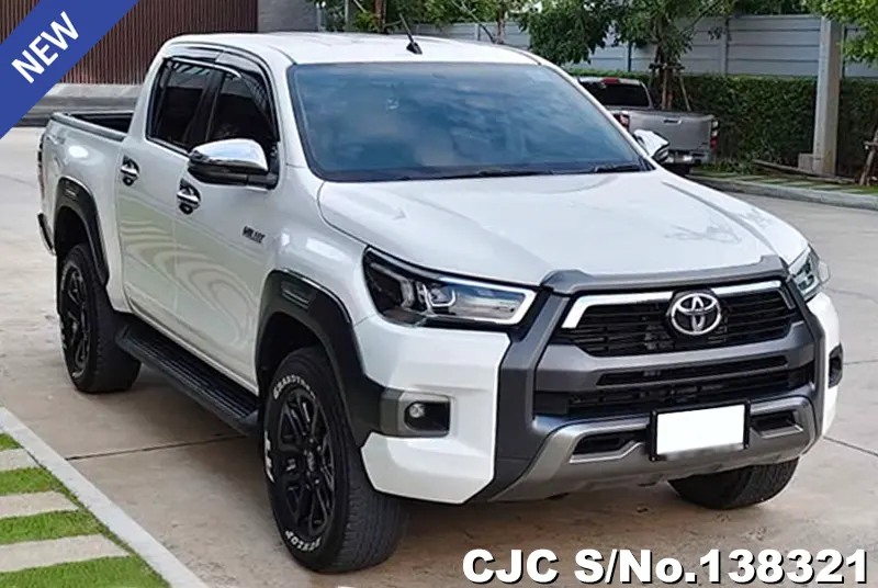 Toyota Hilux in White for Sale Image 0