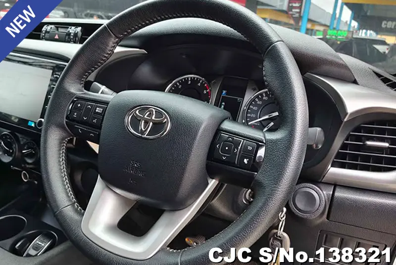 Toyota Hilux in White for Sale Image 7