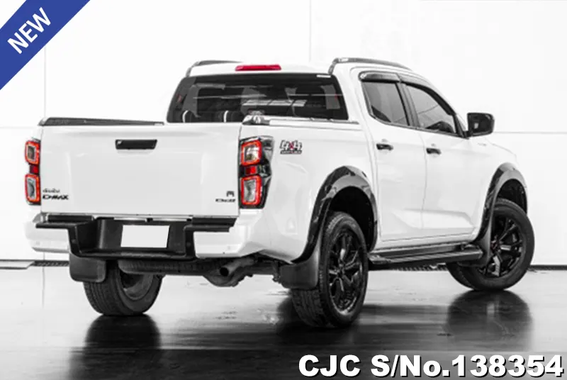 Isuzu D-Max in White for Sale Image 2