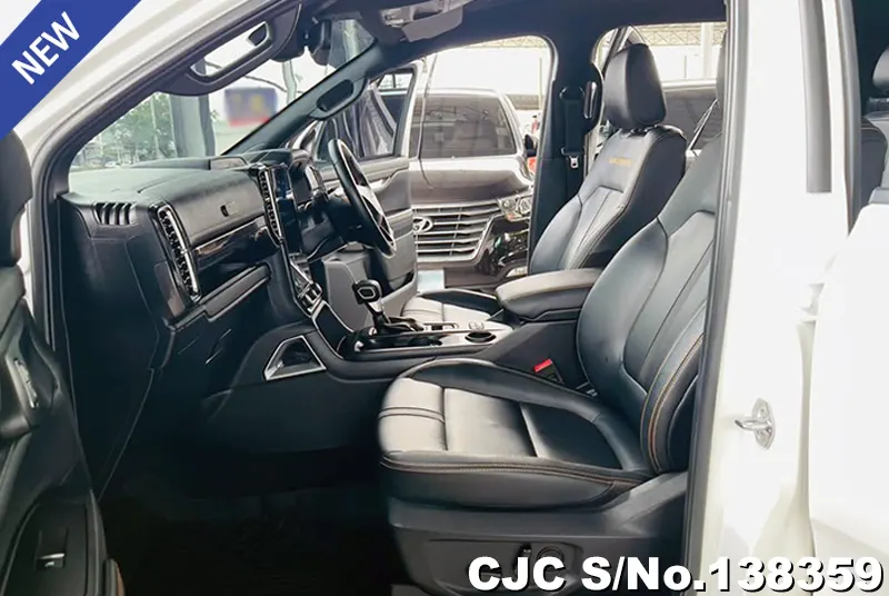 Ford Ranger in White for Sale Image 8