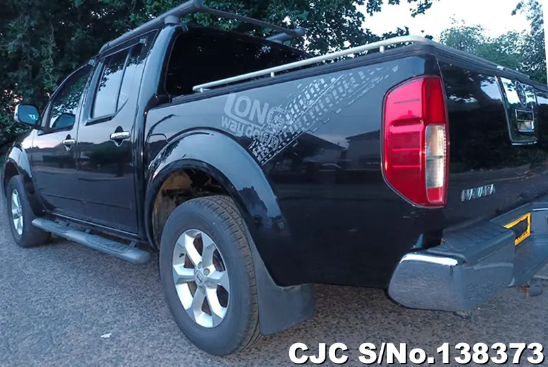 Nissan Navara in Black for Sale Image 1