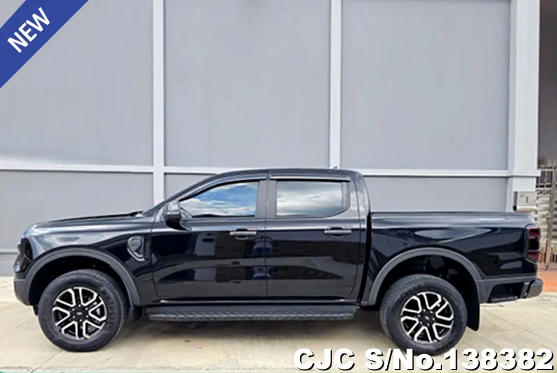 Ford Ranger in Black for Sale Image 7