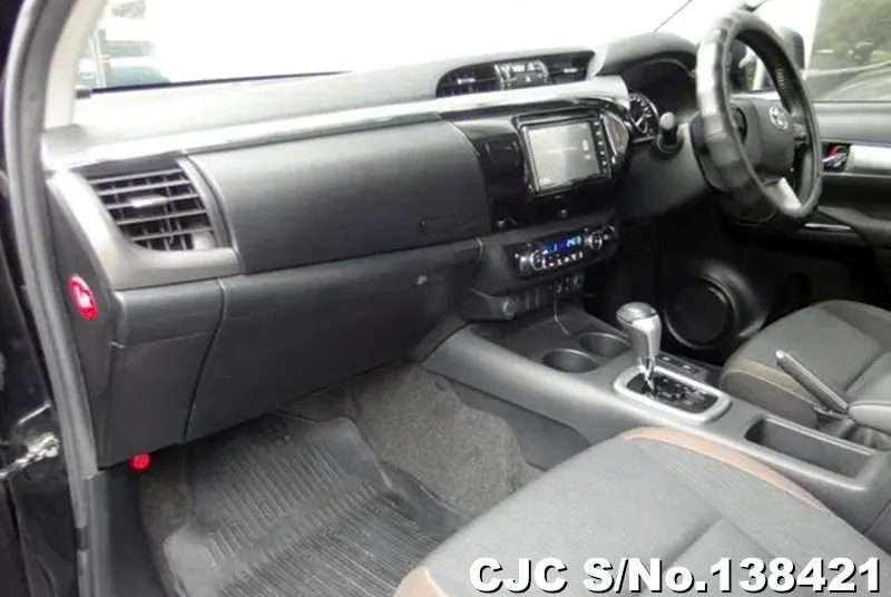 Toyota Hilux in Black for Sale Image 8