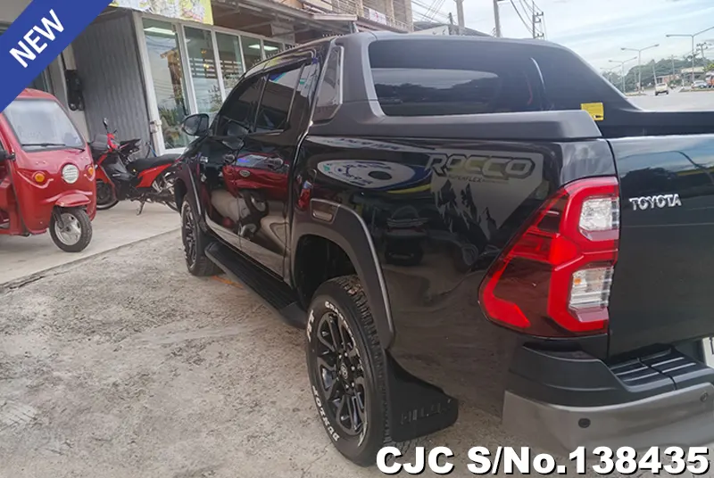 Toyota Hilux in Oxide Bronze Metallic for Sale Image 1
