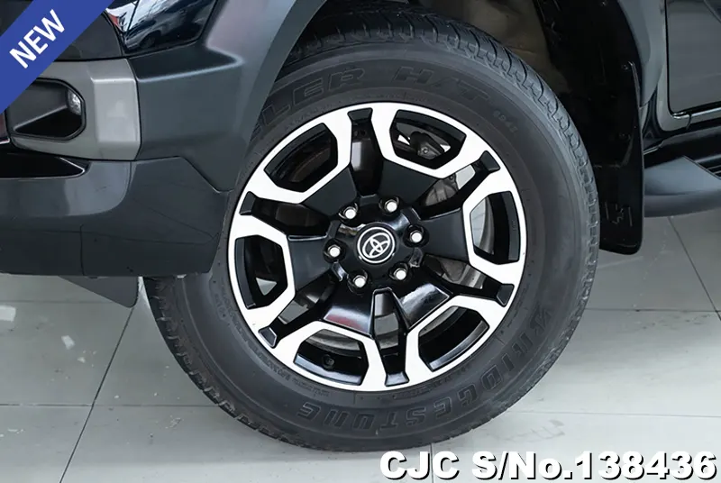 Toyota Hilux in Black for Sale Image 13