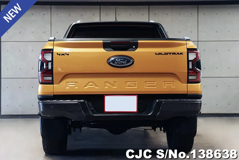 Ford Ranger in Luxe Yellow for Sale Image 3