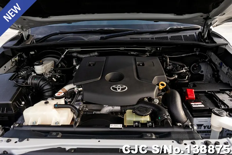 Toyota Hilux in Silver for Sale Image 16