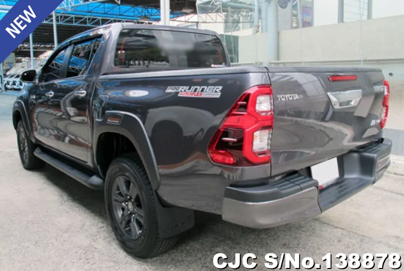 Toyota Hilux in Gray for Sale Image 1