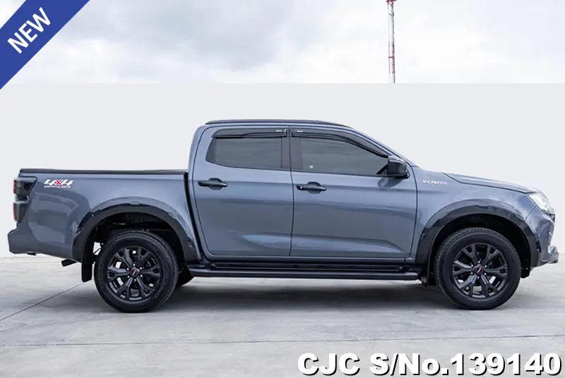 Isuzu D-Max in Gray for Sale Image 6